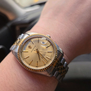 산도즈 36mm 데이데이트 정품 시계