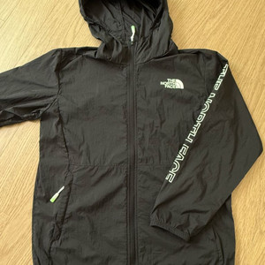 노스페이스 키즈 바람막이 140 새제품