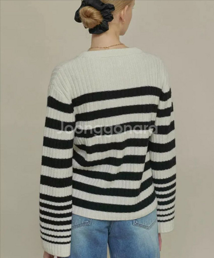 유메르 UMER 자뎅 스트라이프 니트 프리미엄울100%--1