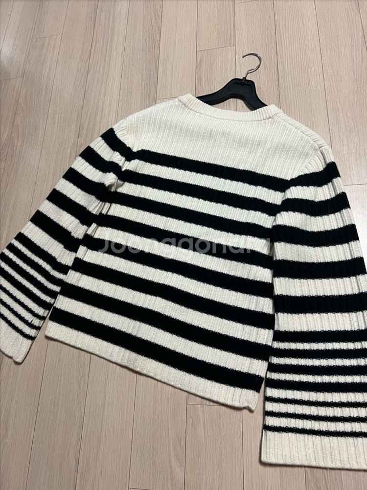 유메르 UMER 자뎅 스트라이프 니트 프리미엄울100%--5