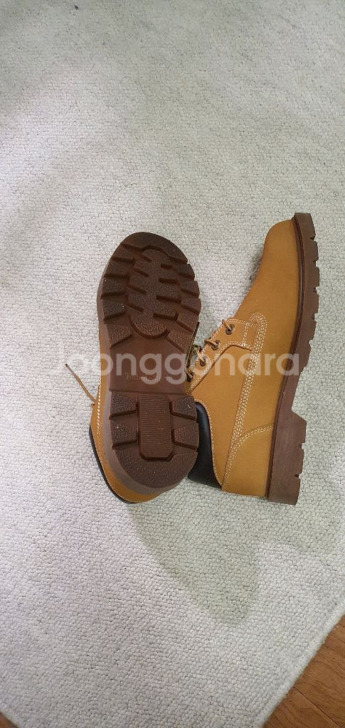 팀버랜드 클래식 부츠 위트브라운 265mm--2