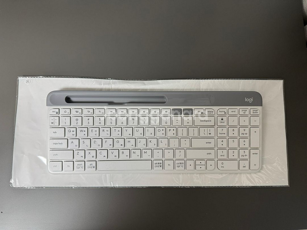 로지텍 K580 블루투스 키보드--0