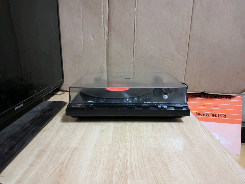 CEC LP 턴테이블 DISCO 4000 MK2 (앰프--1
