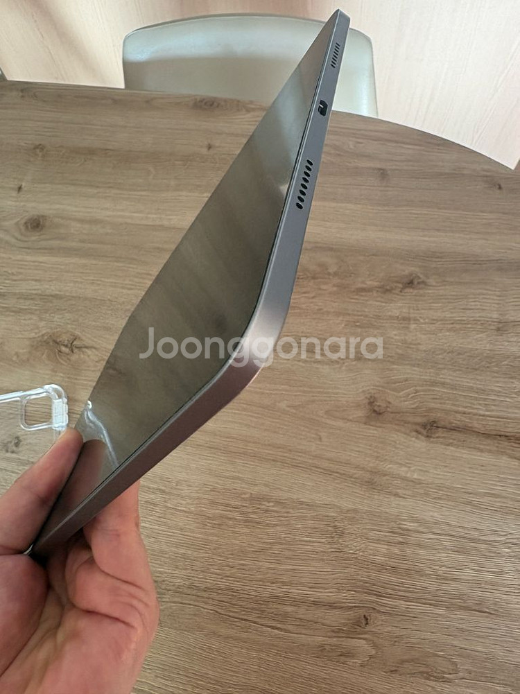 아이패드 프로 11 4세대 M2 256G--8