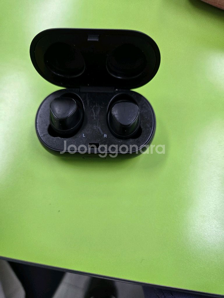 Gear iconx 삼성 초기이어폰 싸게팝니다--1