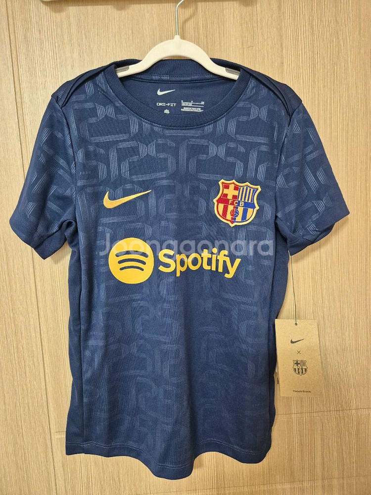 130사이즈 키즈 바람막이,반바지,반팔 11종 일괄--9