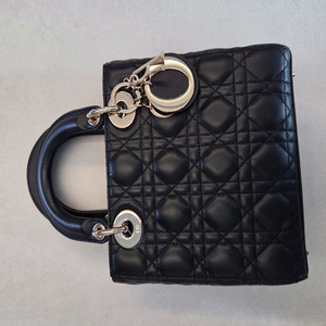 디올 레이디백 스몰 블랙 양가죽