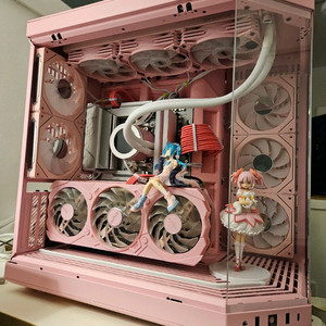 9800x3d/rtx4070/y70 핑크 끝판왕 본체