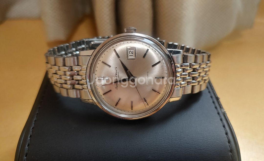 빈티지 IWC 오토매틱 시계(C.8541)--1