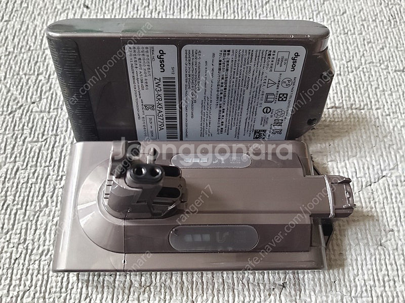 청소기 다이슨 V6,v7,v8,v10 배터리 내놓습니다--1