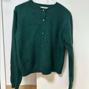 안나앤블루 부드러운 가디건 금장단추 고급미