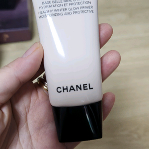 샤넬 레베쥬 헬시 윈터 글로우 프라이머 라이트코퍼