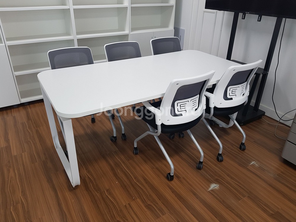 (새상품) DH-유라인회의용테이블 판매합니다.--2