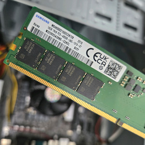 [구해요]삼성ddr5 16gb 연락부탁드랴요