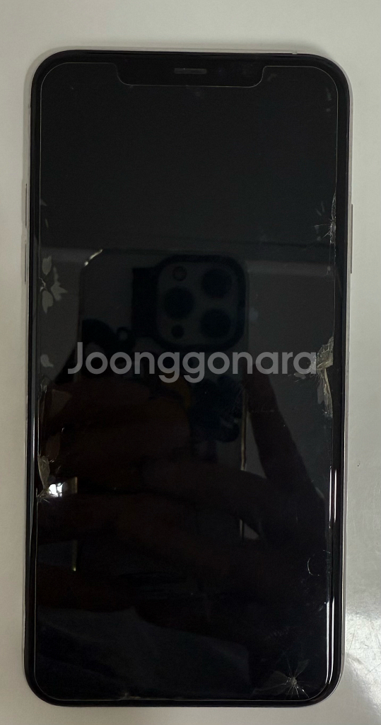 아이폰 11프로맥스 64기가--0