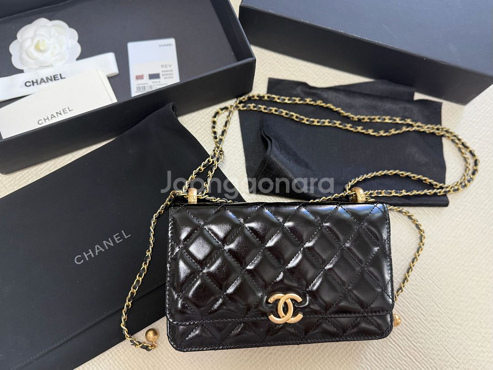 [새상품]샤넬 공방컬렉션 woc 블랙--0