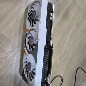 COLORFUL RTX 3070 8G WHITE