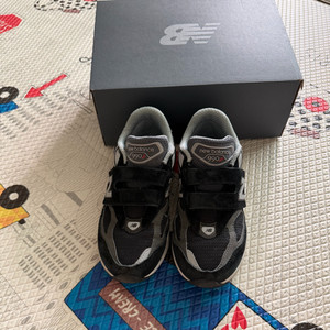 뉴발란스 990 키즈 운동화 200사이즈