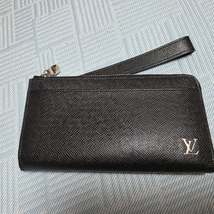 루이비통 지피드라곤느 장지갑