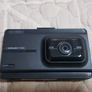 아이나비 z7000 QHD 블랙박스
