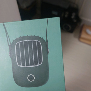 목에 거는 휴대용 선풍기
