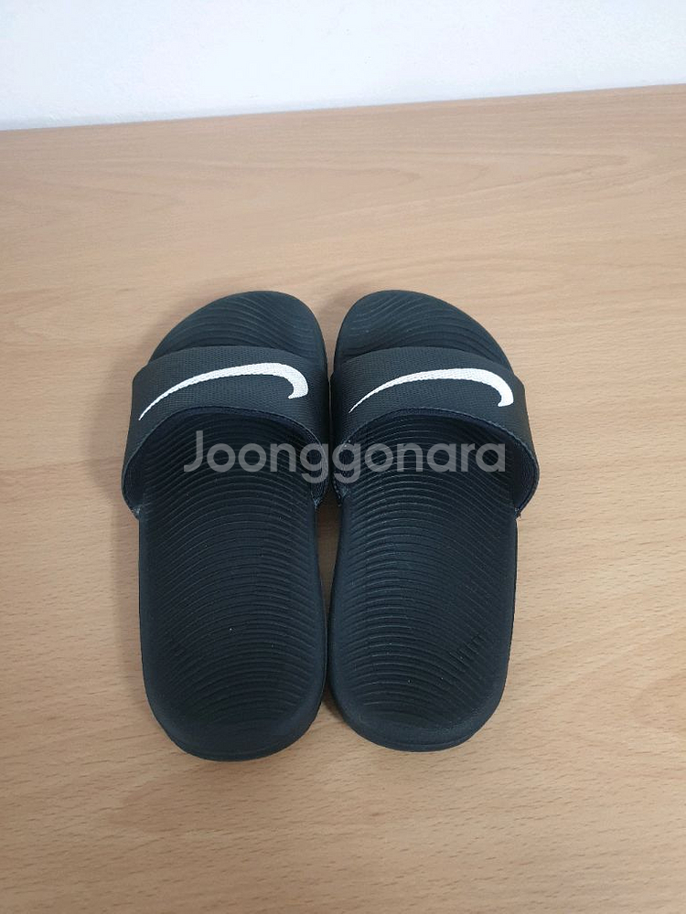 나이키 카와 키즈 슬리퍼 200사이즈--1