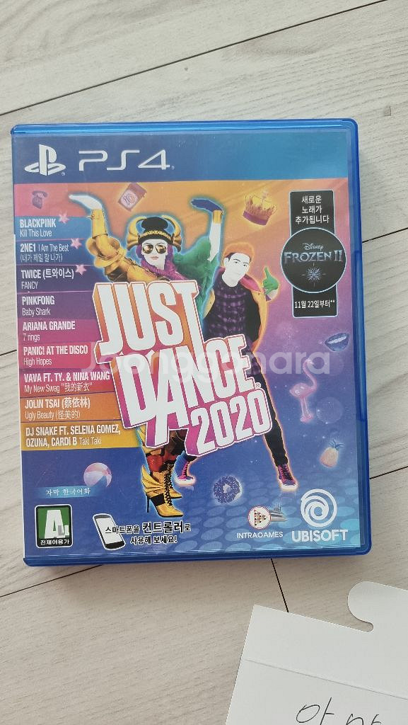 PS4 플스4 저스트댄스2020 및 카메리--1