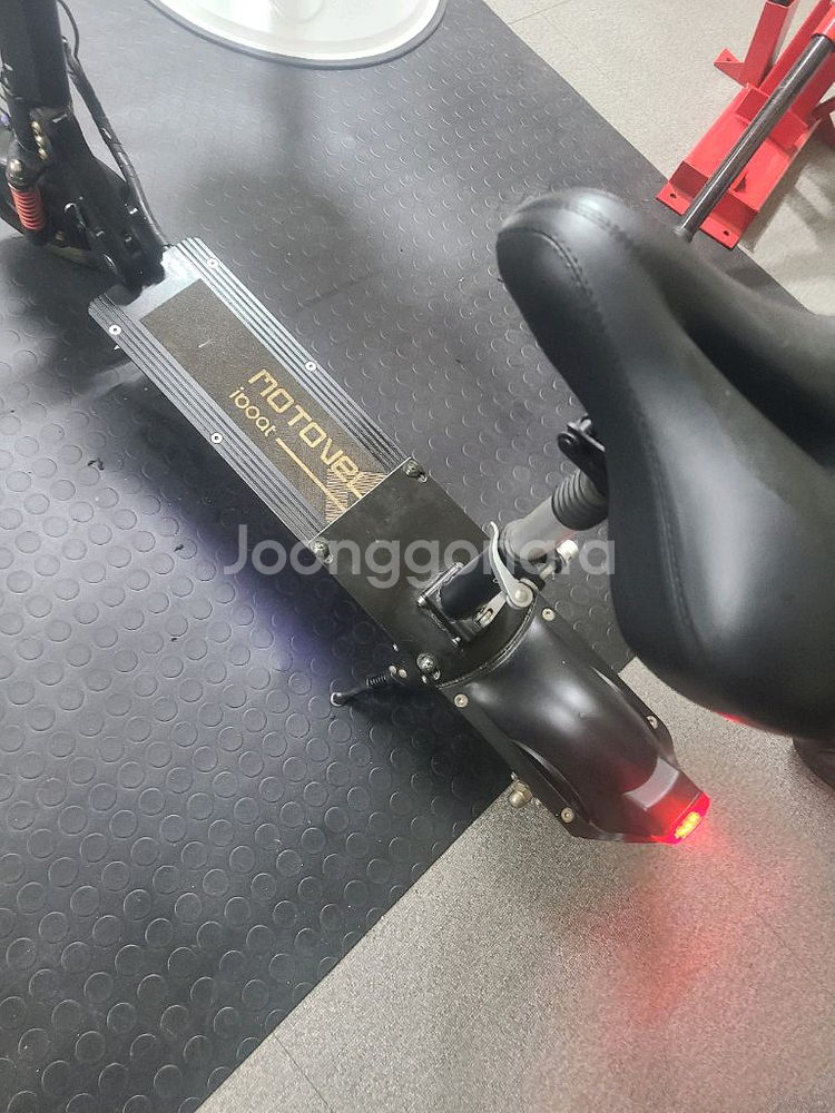 600키로 리밋해제된 21ah대용량 전동킥보드 팜--1