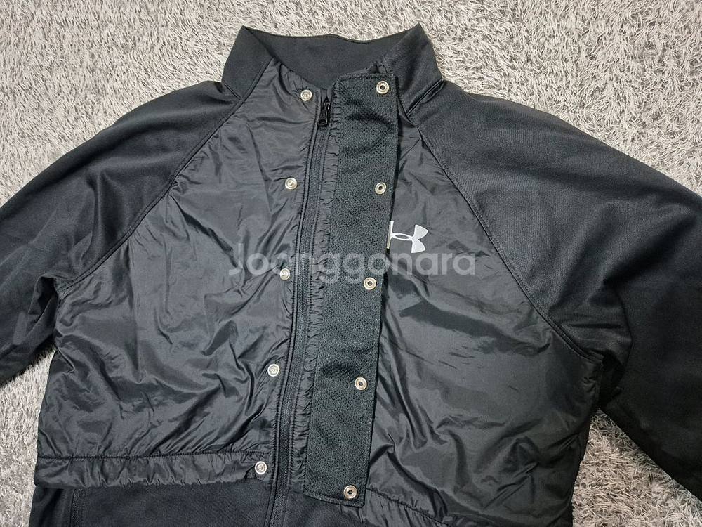 언더아머 여성 콜드기어 트랙자켓 M--1