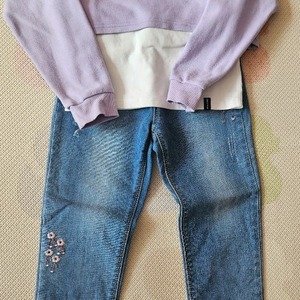 여아옷 묶음판매 130-140 (초1.2)