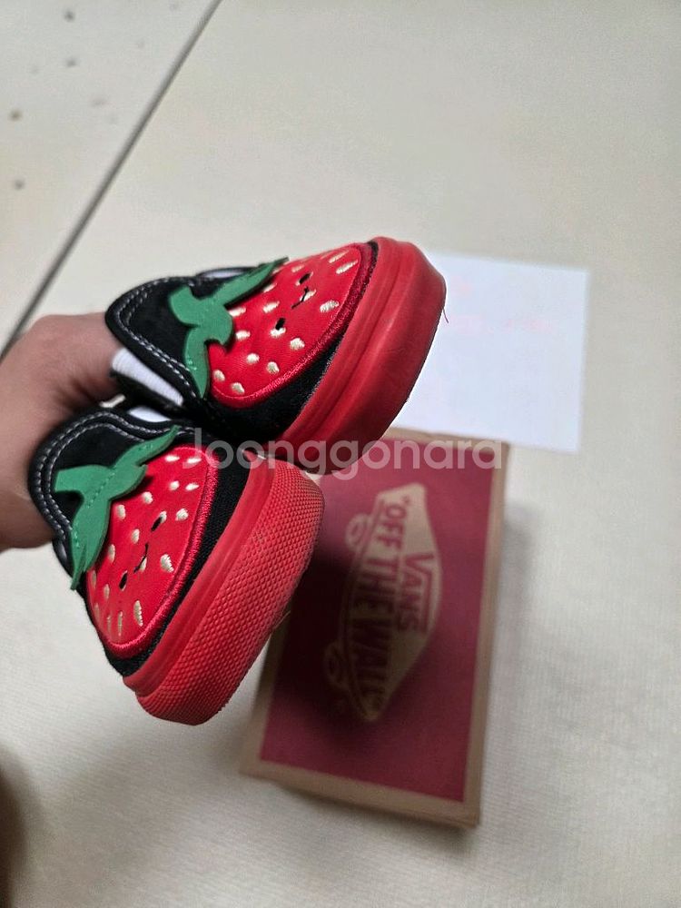 반스 딸기신발 7 130사이즈판매--3