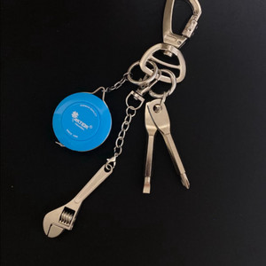 빈티지 멀티툴 키링