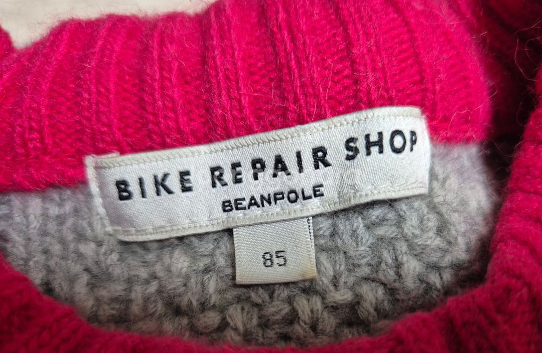 빈폴 컬레 배색 그레이 니트--1