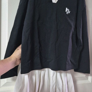 셀덴 140사이즈 티셔츠+치마(속바지있음) 세트