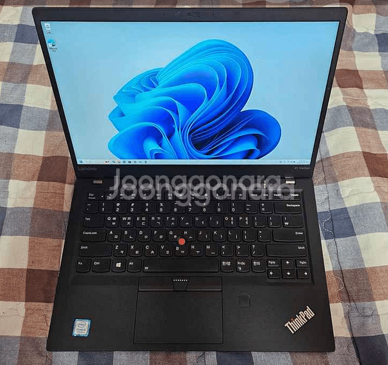 X1 Carbon 5th Gen 노트북--0
