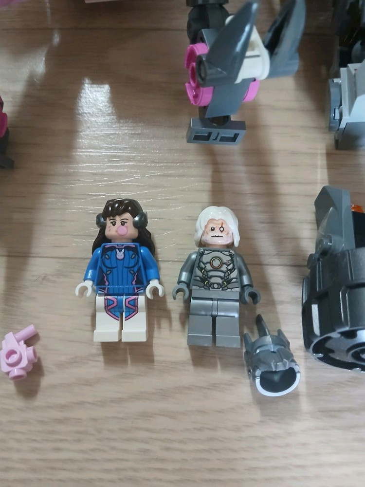 레고 오버워치 75973 디바&라인하르트--1