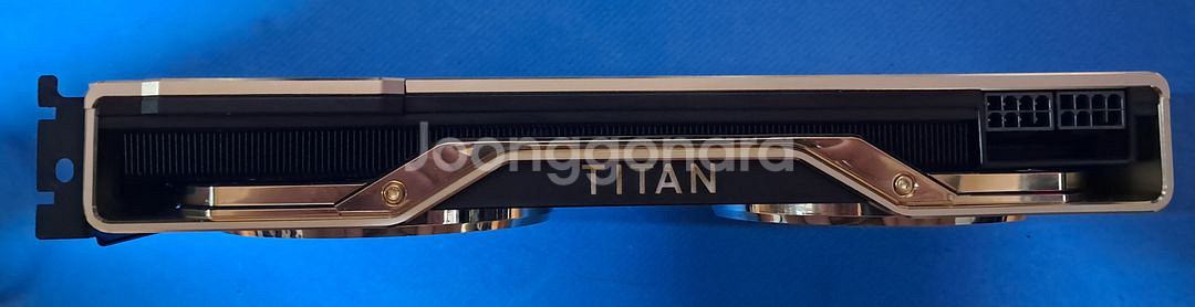 TITAN RTX D6 24G 민트급--2