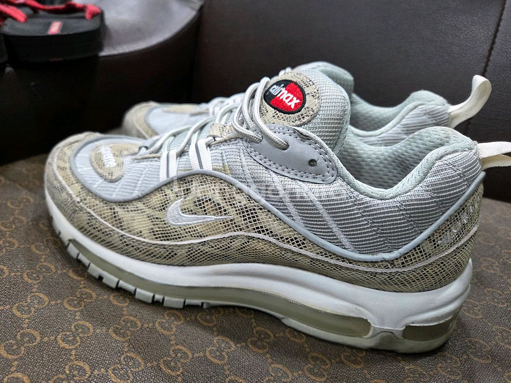 나이키 슈프림 스네이크--1