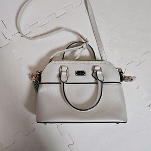 폴스부띠끄 가방 새상품