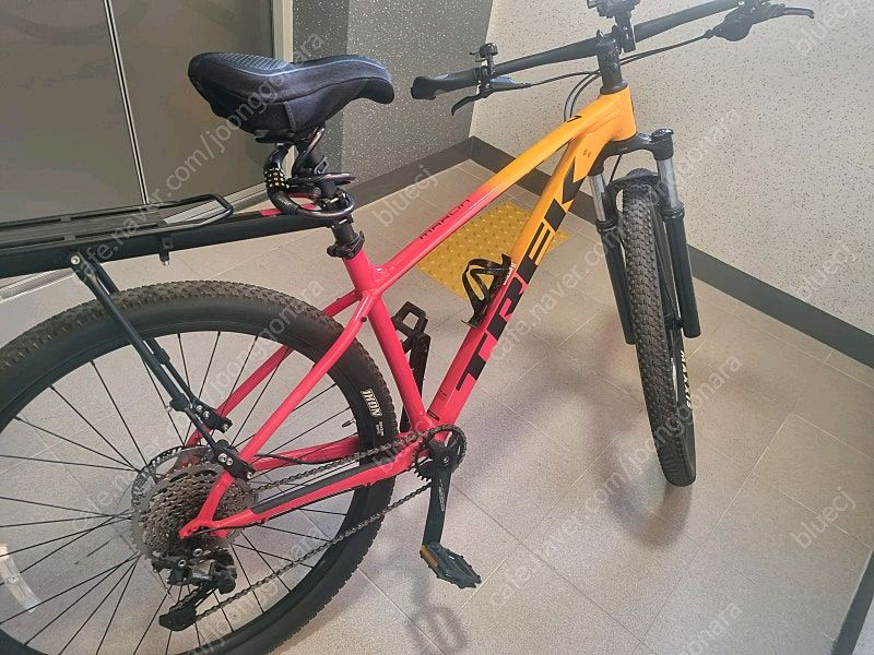 트렉 마린7 자전거 판매 이미지