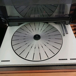 b&o 뱅엔올룹슨 턴테이블 판매합니다