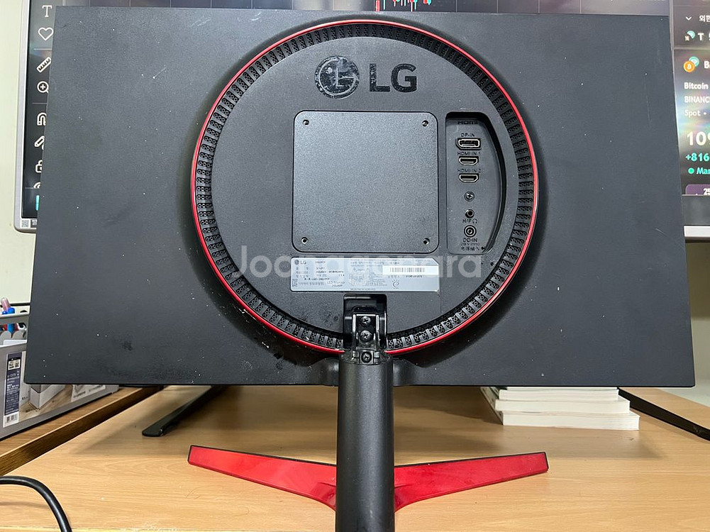 LG 24인치 울트라기어 게이밍 모니터 144hz--3