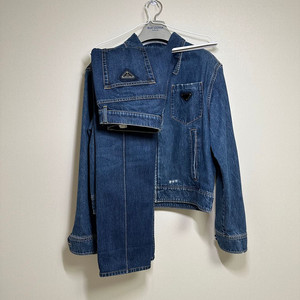 정품 프라다 사피아노 패치 청자켓 , 데님팬츠 L사이즈