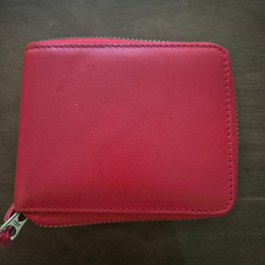 꼼데가르송(COMME des GARÇONS) 레드 가죽