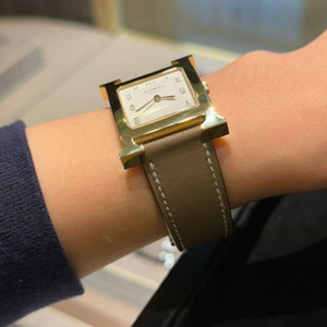 새제품 에르메스 H아워 라지