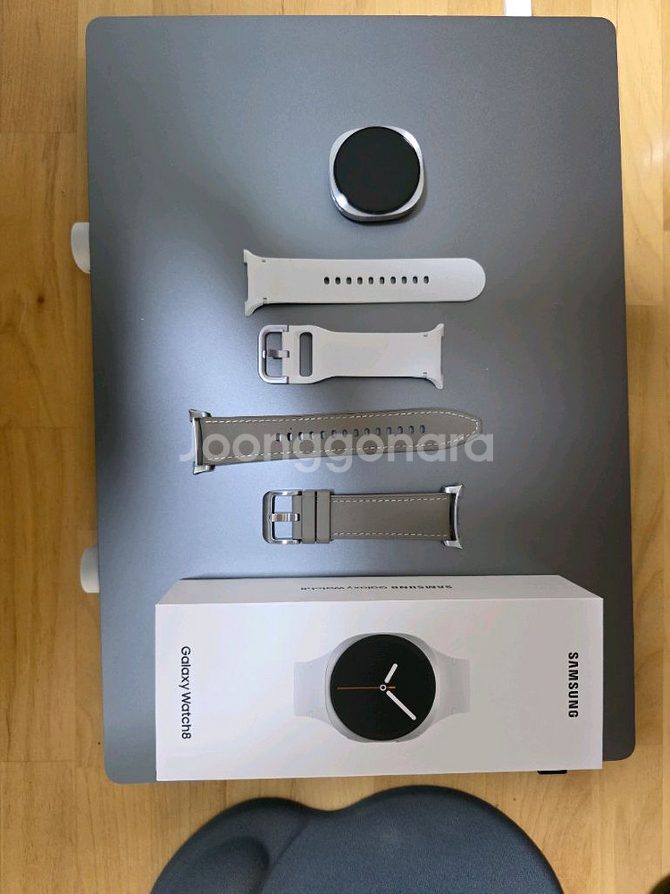 갤럭시워치8 40mm 실버 LTE 및 추가품--0