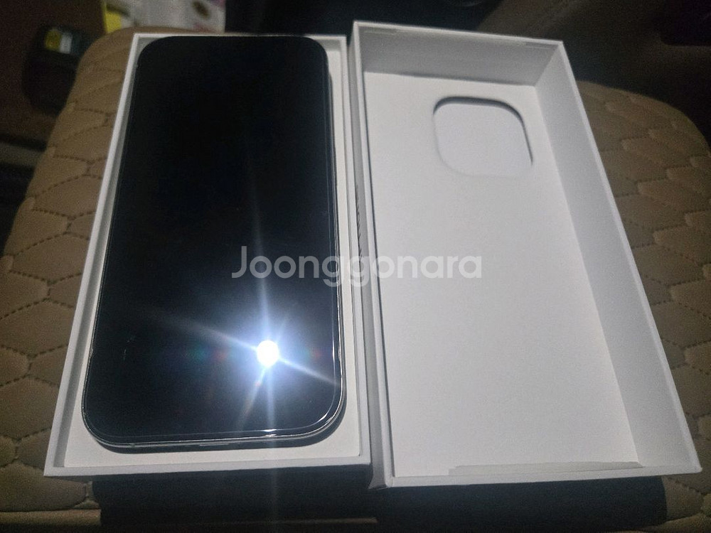 새상품급)아이폰16프로 128GB 화이트 배터리100퍼--1