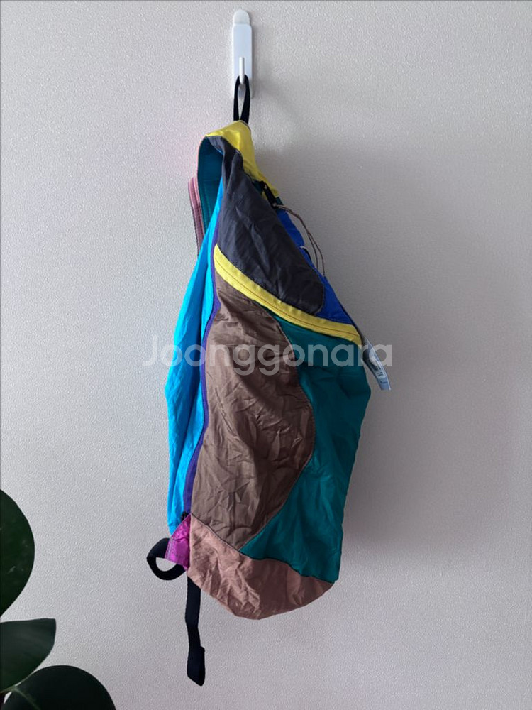 (새상품)티켓투더문 백팩 플러스 25L 유니크 멀티컬러--4