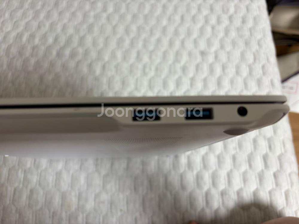 LG 그램 Pro 16 인텔 Arc 에센스 화이트--3