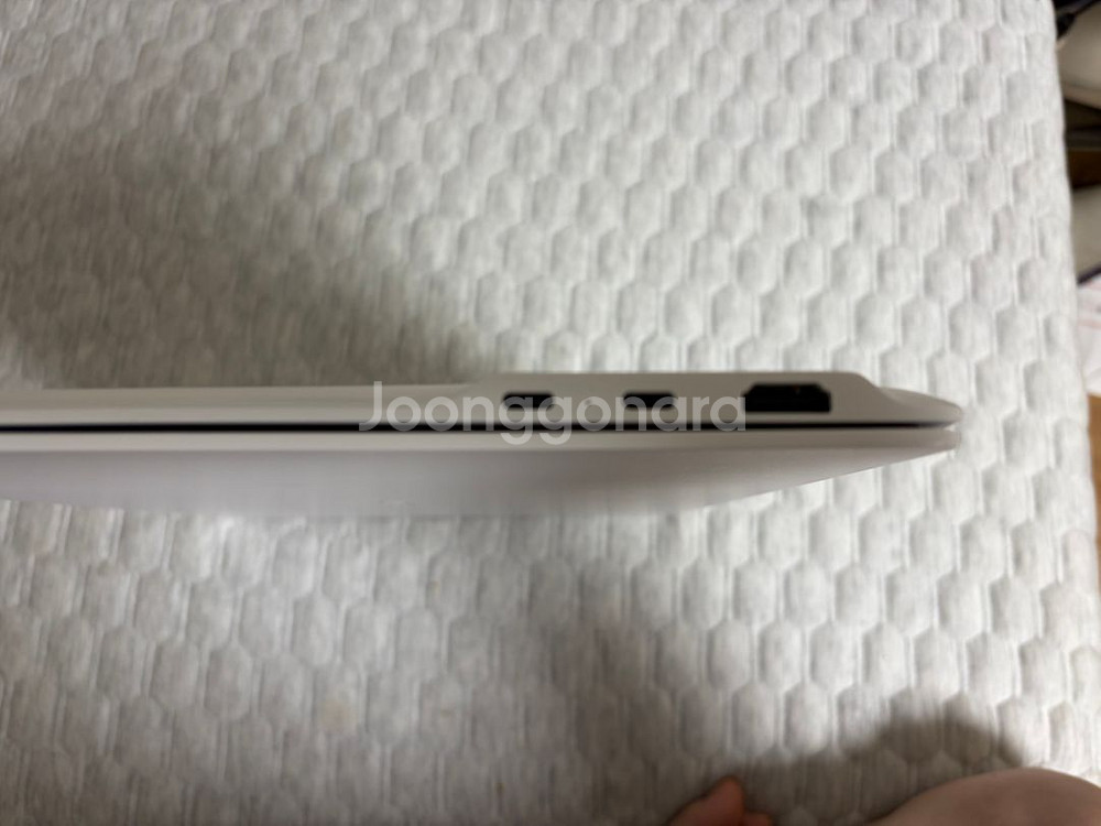 LG 그램 Pro 16 인텔 Arc 에센스 화이트--5